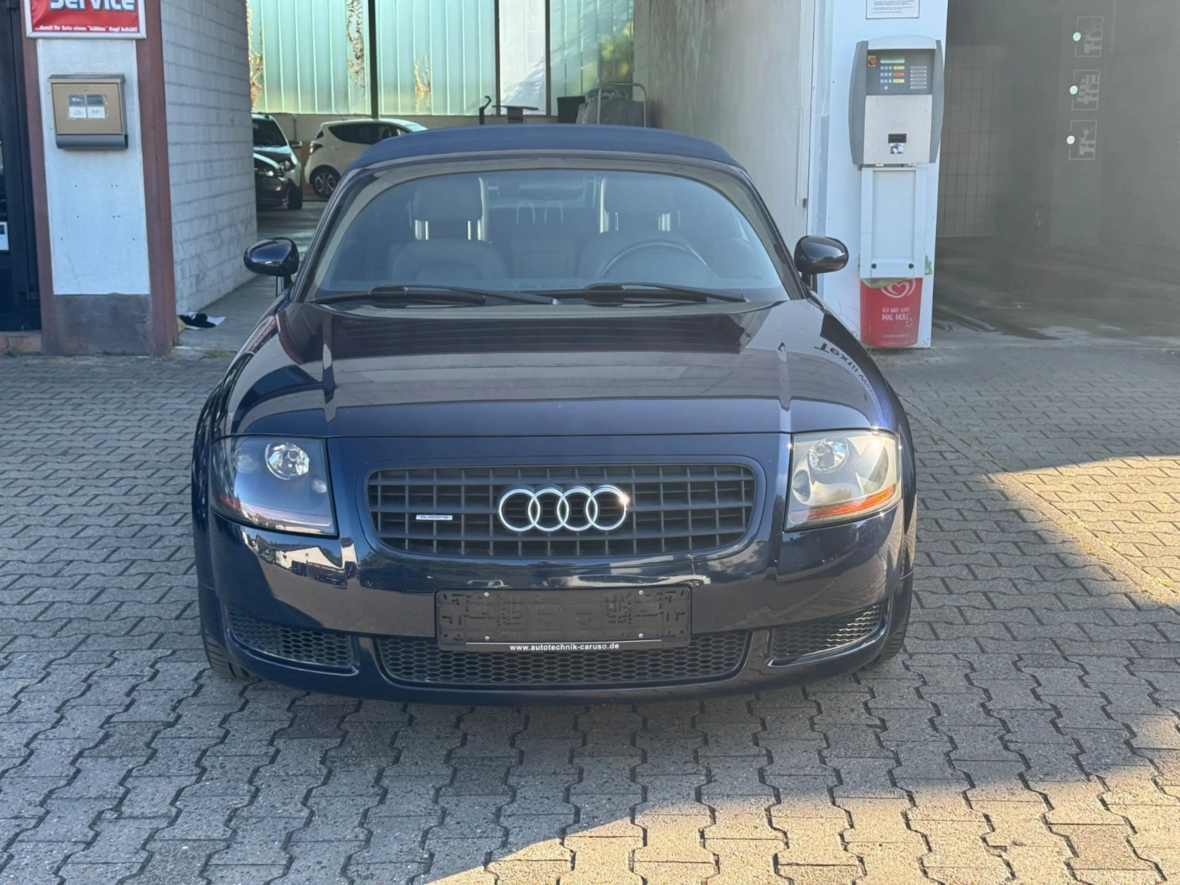 Audi TT Roadster 1.8T quattro 132 kW | S-line — photo 6