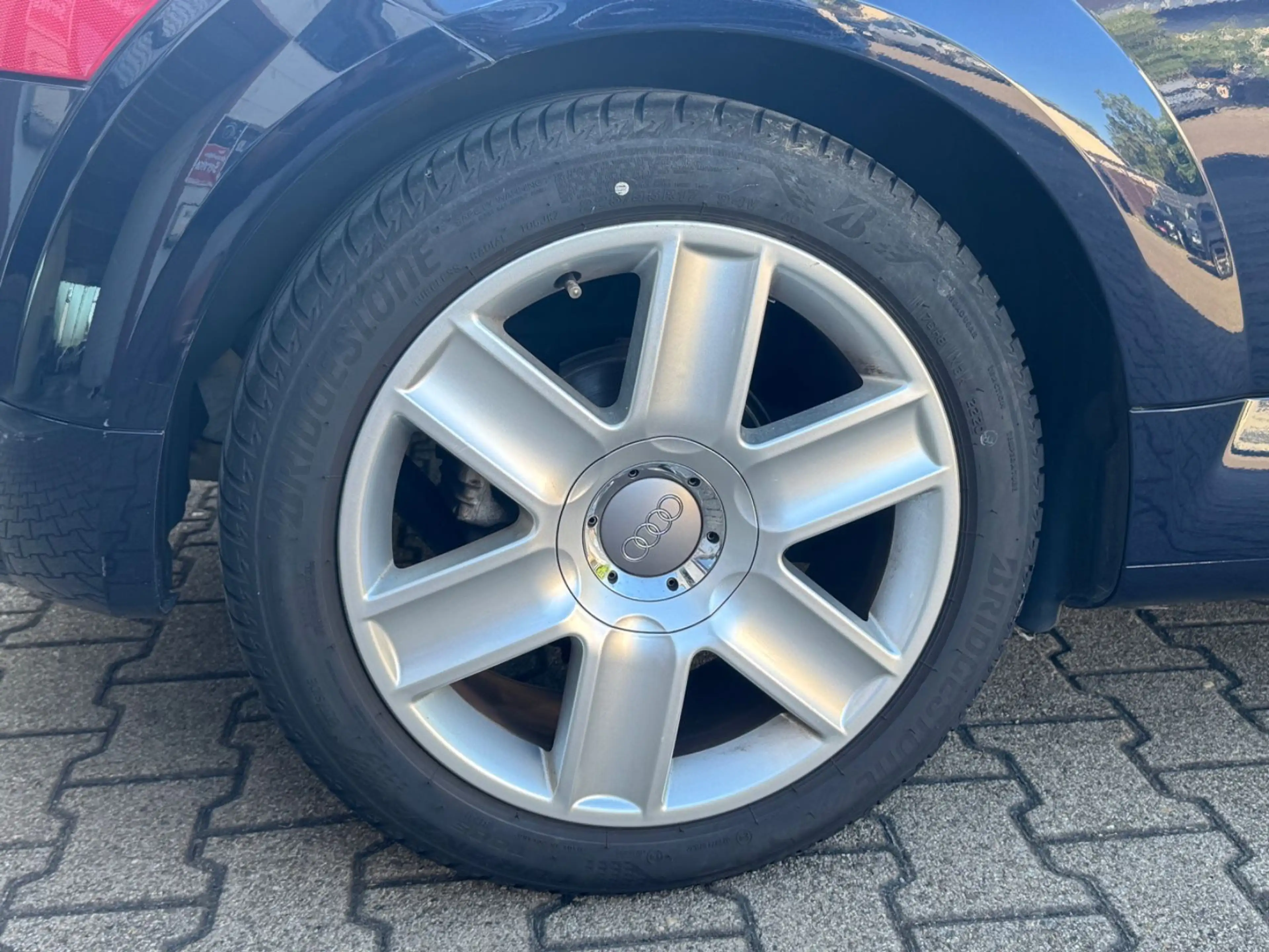 Audi TT Roadster 1.8T quattro 132 kW | S-line — photo 15