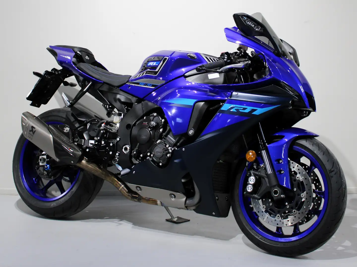 Yamaha YZF-R1 - 2