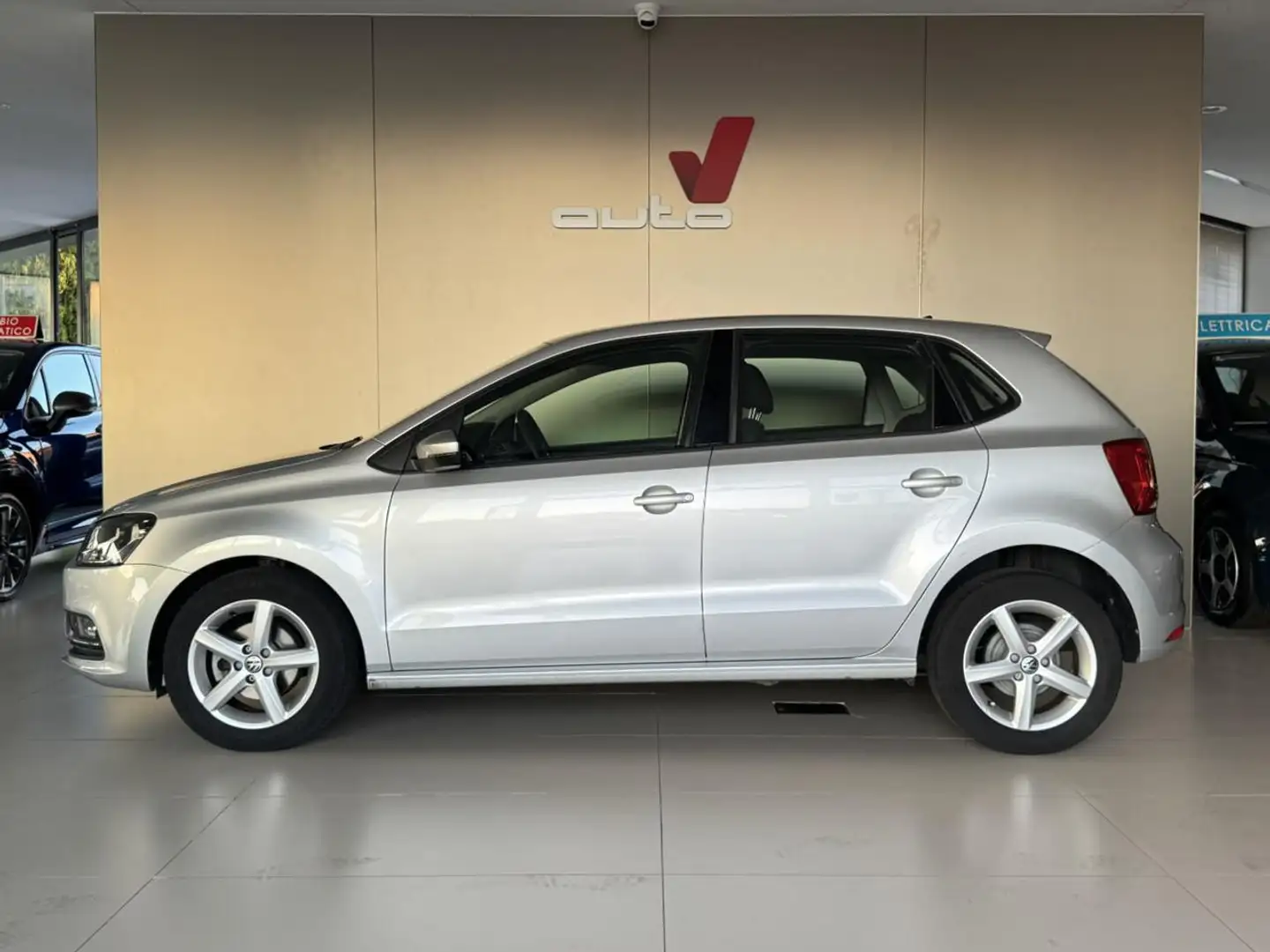 Volkswagen Polo 1.0 MPI 5p. Comfortline Argento - 1