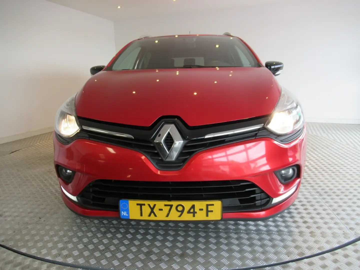 Renault Clio Estate 0.9 TCe Limited Rood - 2
