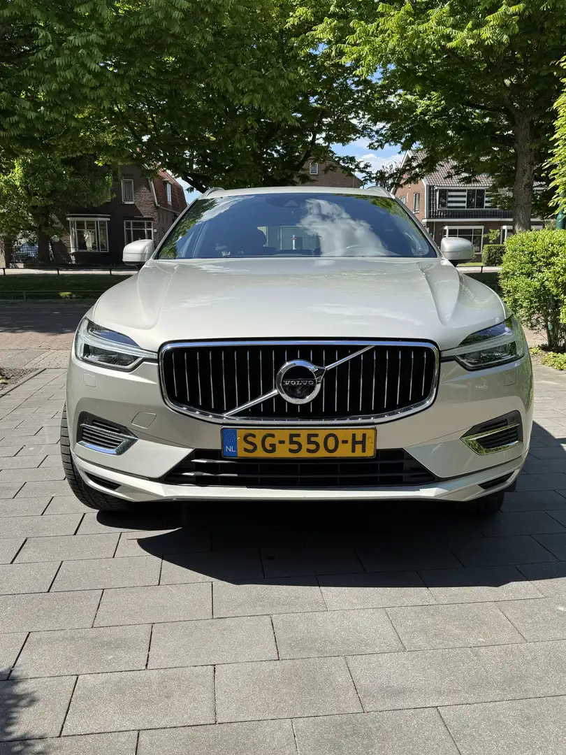 Volvo XC60 2.0 T8 AWD Inscr. Brown - 2
