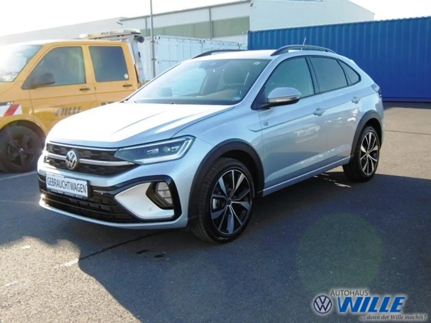 Volkswagen Taigo 1.5 TSI OPF R-Line Klima Rückfahrkamera Silver - 1