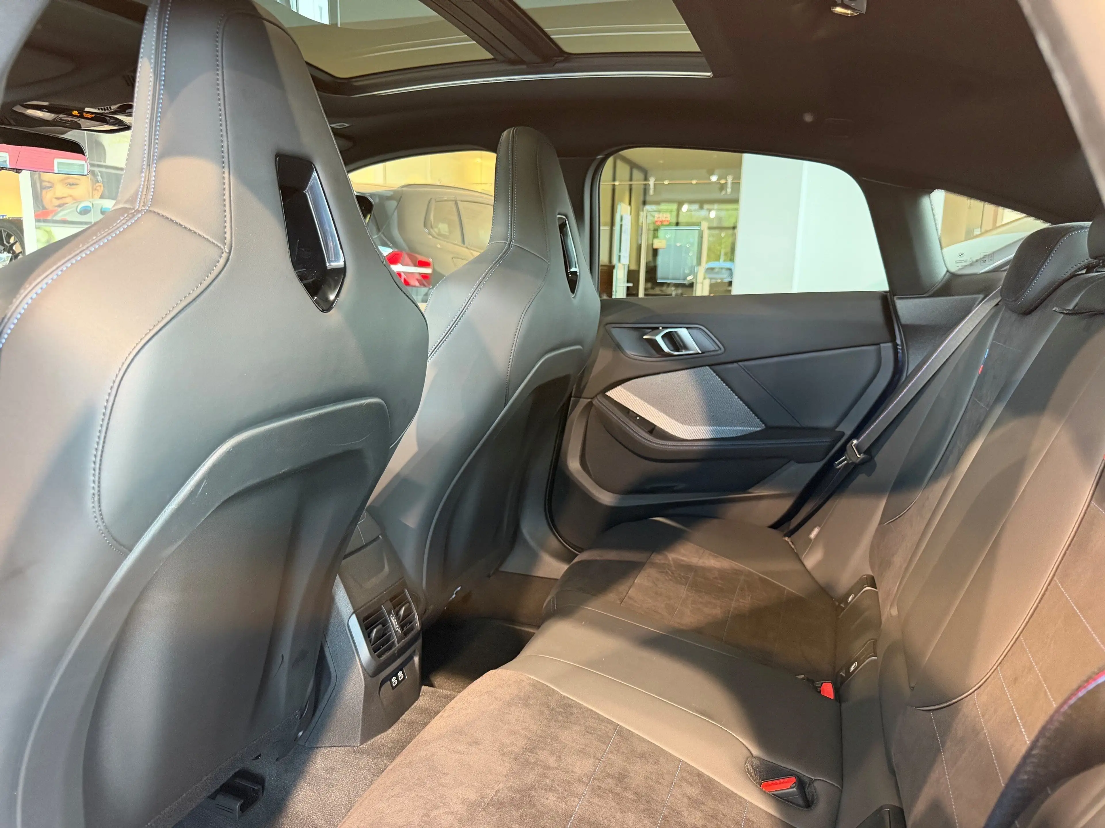 BMW 235 M235 xDrive Gran Coupe — photo 14