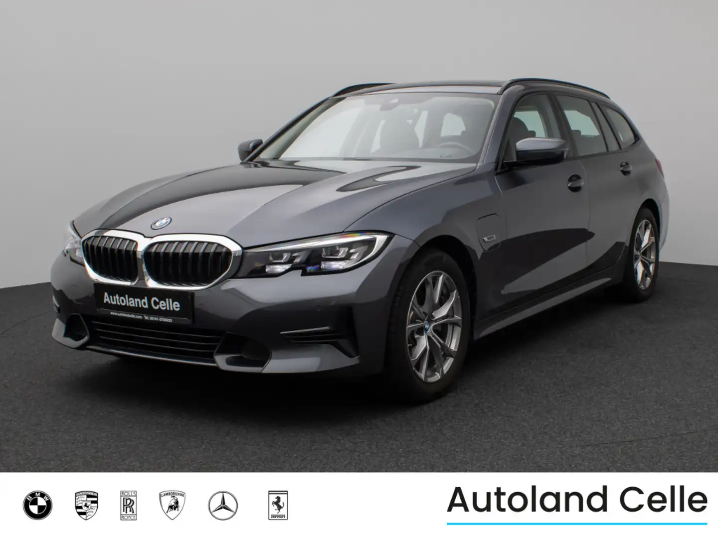 BMW 320 Sport Line Panorama DAB CockPitPr PDC Alarm Grau - 1