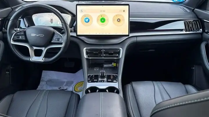 BYD Seal U DM-i COMFORT 2025, foto 8