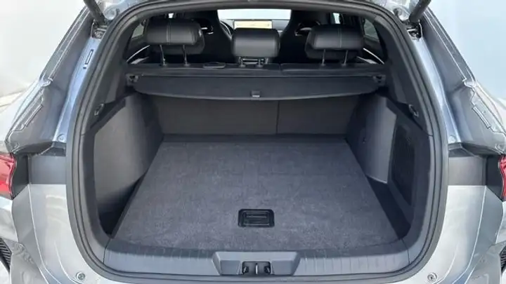 BYD Seal U DM-i COMFORT 2025, foto 11