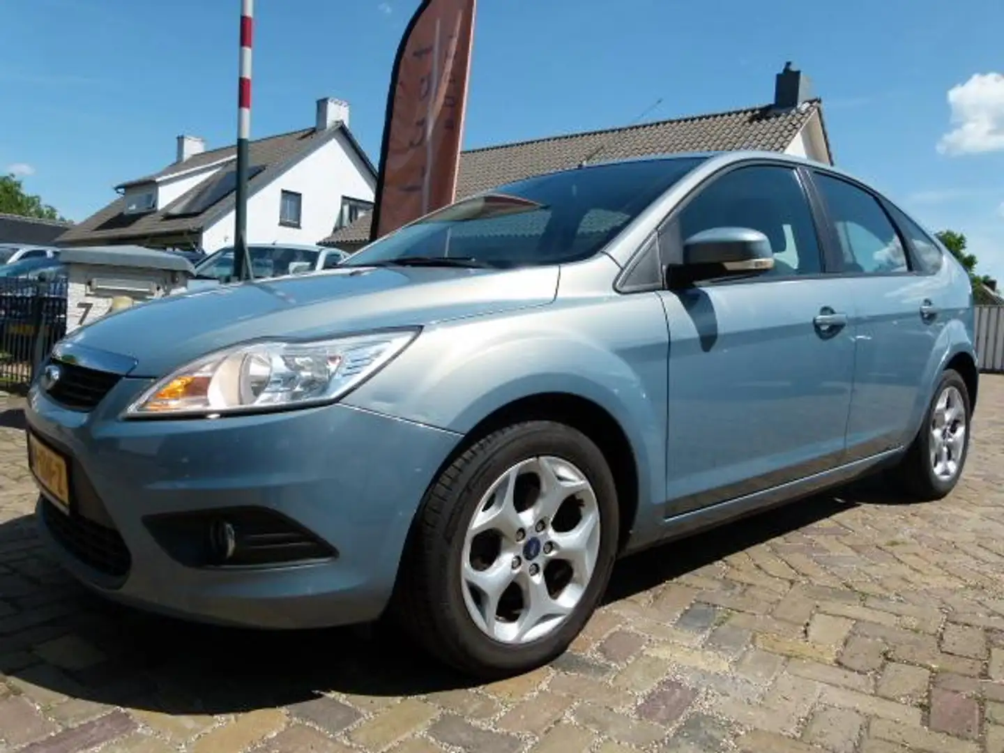 Ford Focus 1.6 Trend, AIRCO/NIEUWE APK Grijs - 1