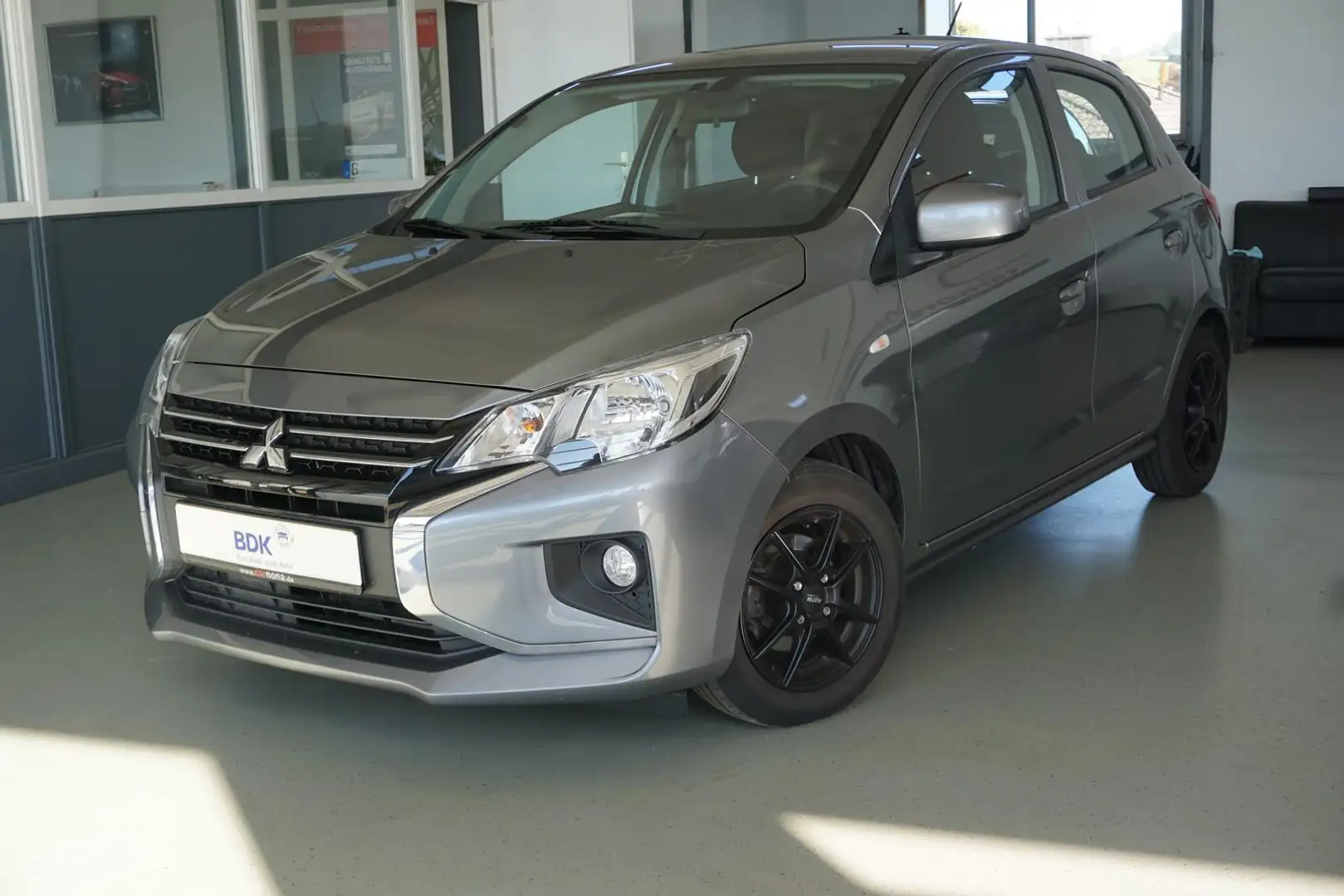 Mitsubishi Space Star Select *Alu*Klima*Finanz. ab 99€* Grau - 2