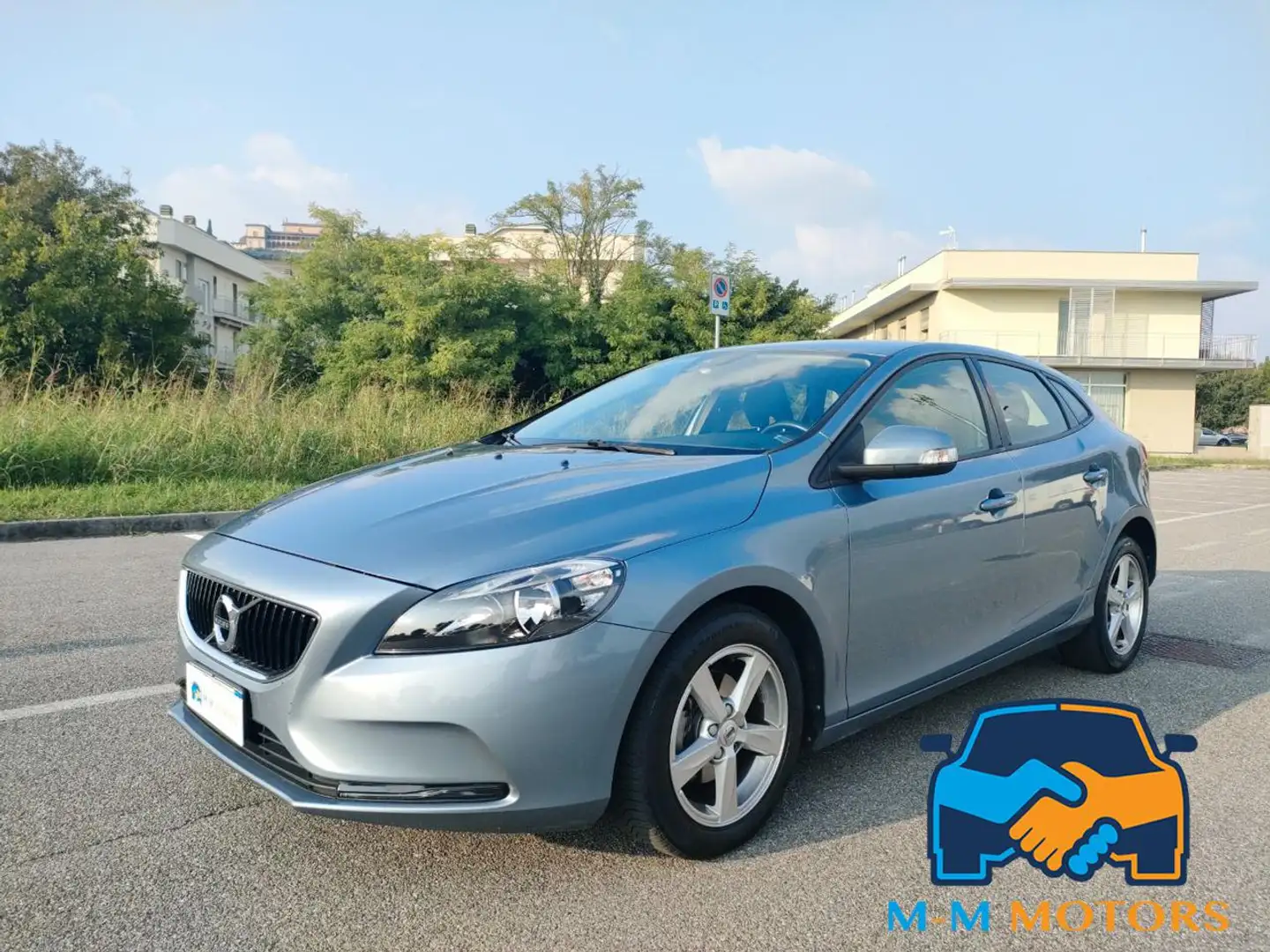 Volvo V40 D2 Business Argento - 1