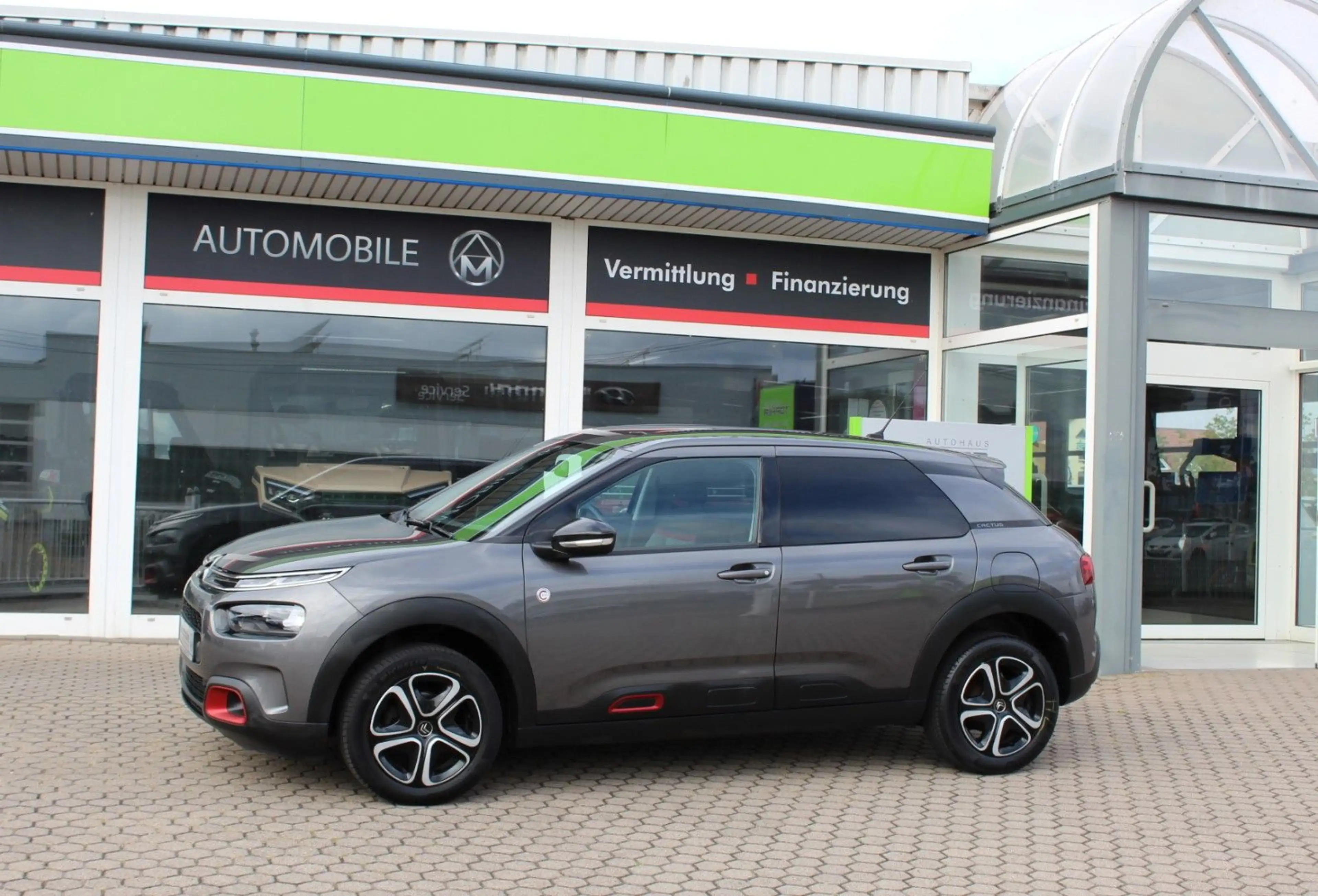 Citroen C4 Cactus C-Series Sitzheizung Tempomat TÜV Neu — photo 14