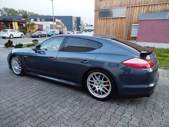 Porsche Panamera Panamera GTS 4.8 V8 TOP ZUSTAND / TÜV