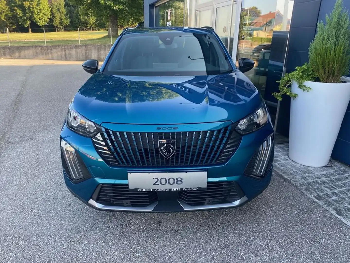 Peugeot 2008 Allure PT100 6 Gang LED-SW PDC Blau - 2
