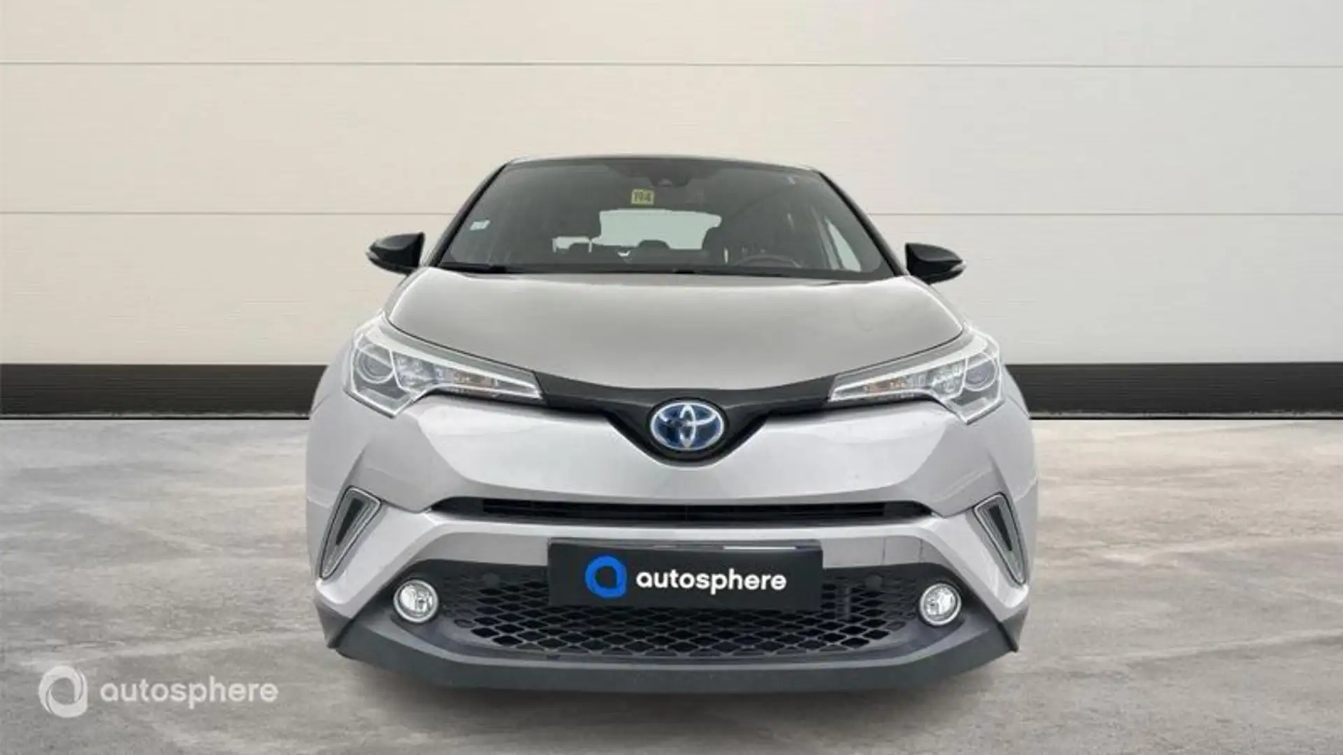 Toyota C-HR 122h Dynamic 2WD E-CVT - 2