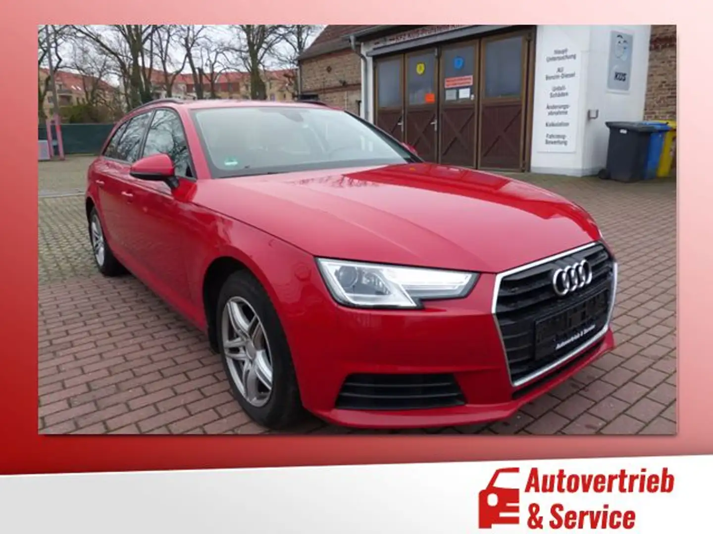 Audi A4 Avant TFSI Autom. Navi,Sitzh.,Tempo.,AHK Rood - 1