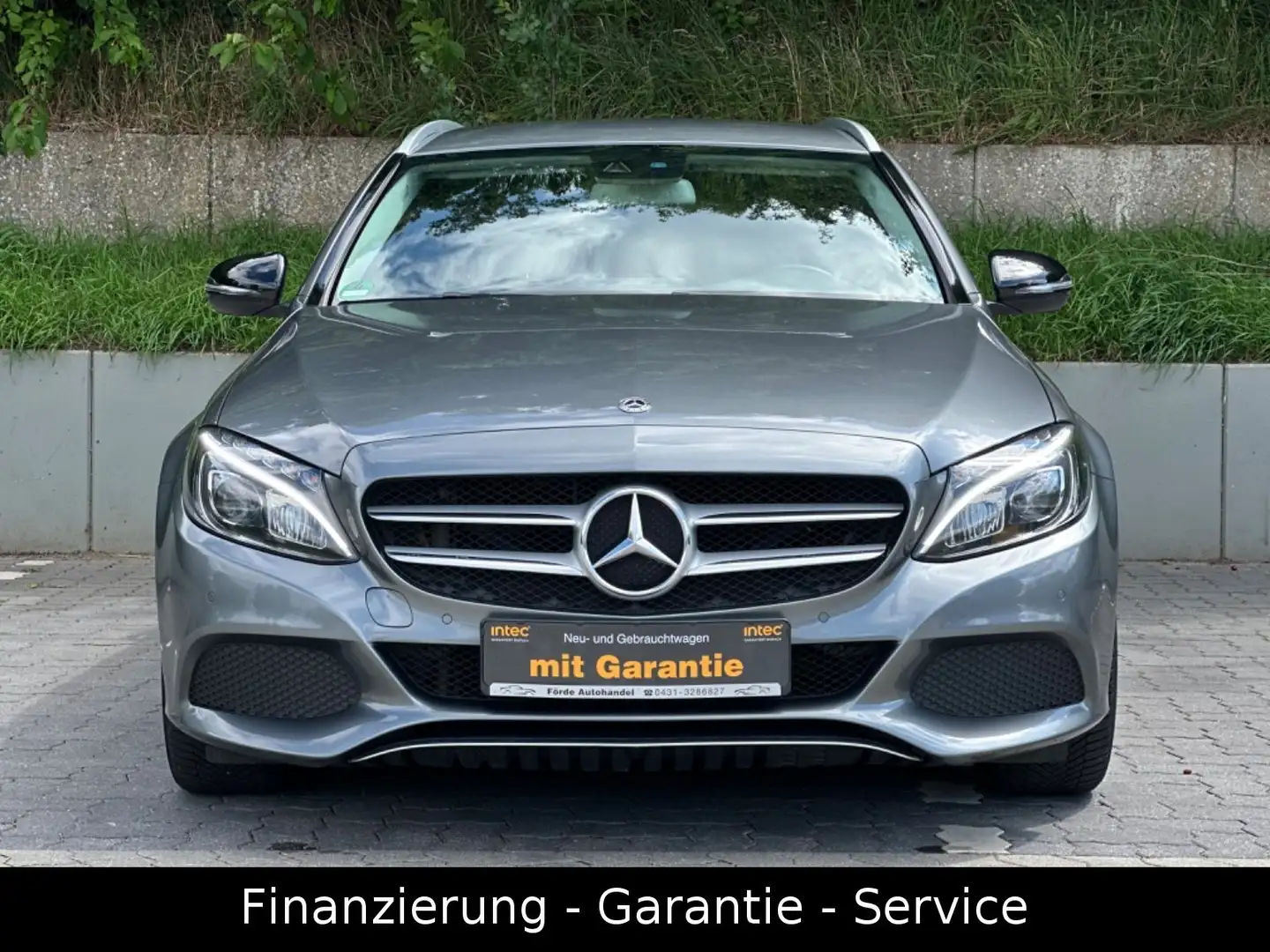 Mercedes-Benz C 220 D/AUTOMATIK/LED/1 HAND/TÜV NEU/LEDER/AHK Grau - 2