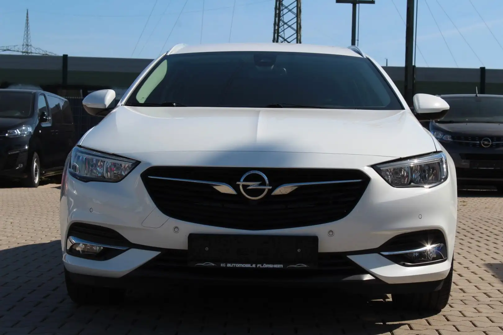 Opel Insignia B 1.5 ST Dynamic Navi R.Kamera Aut. Blanc - 2