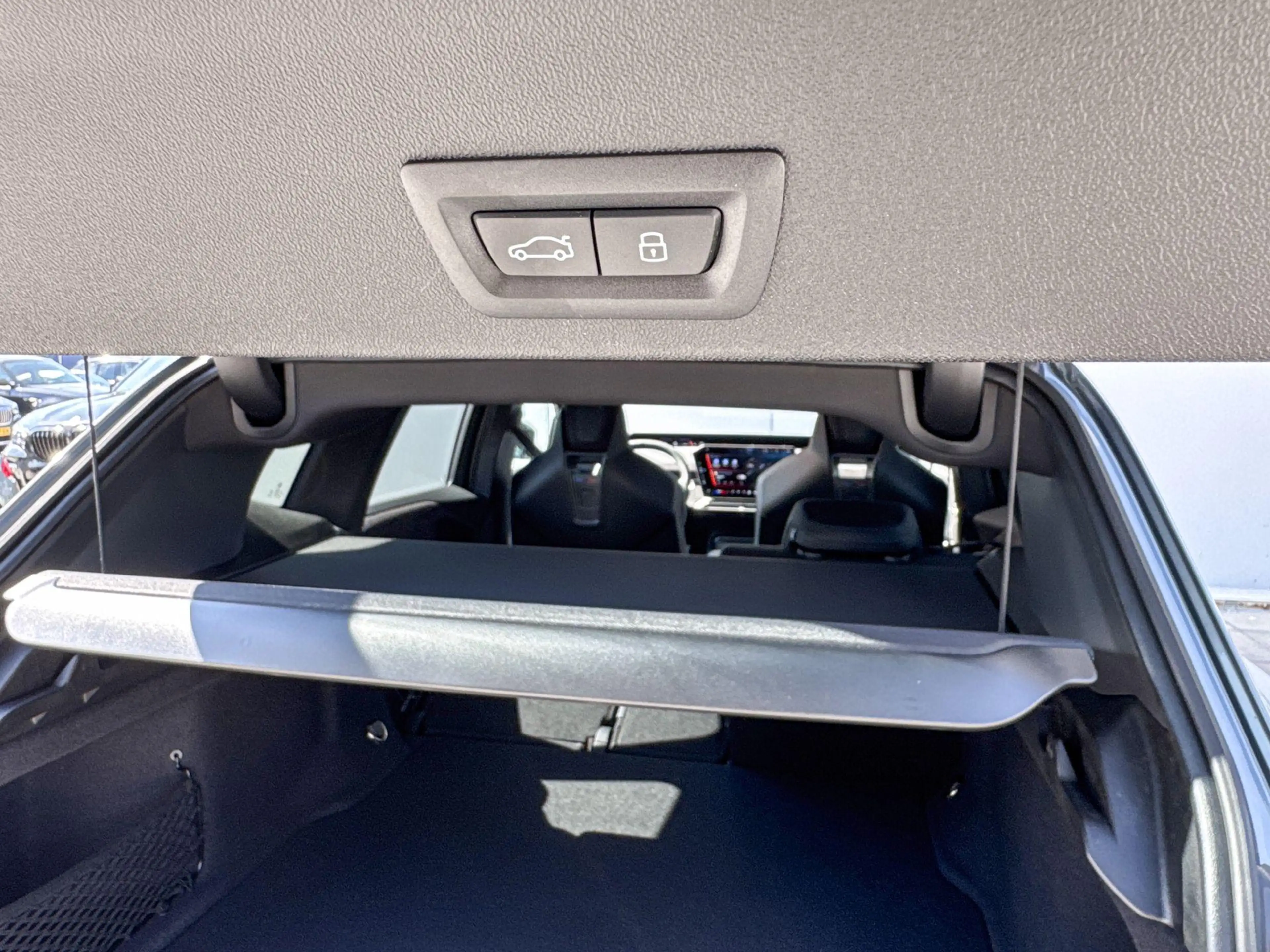 BMW iX3 40 eDrive M-Sport / Innovation Pack / Glazendak / — photo 12