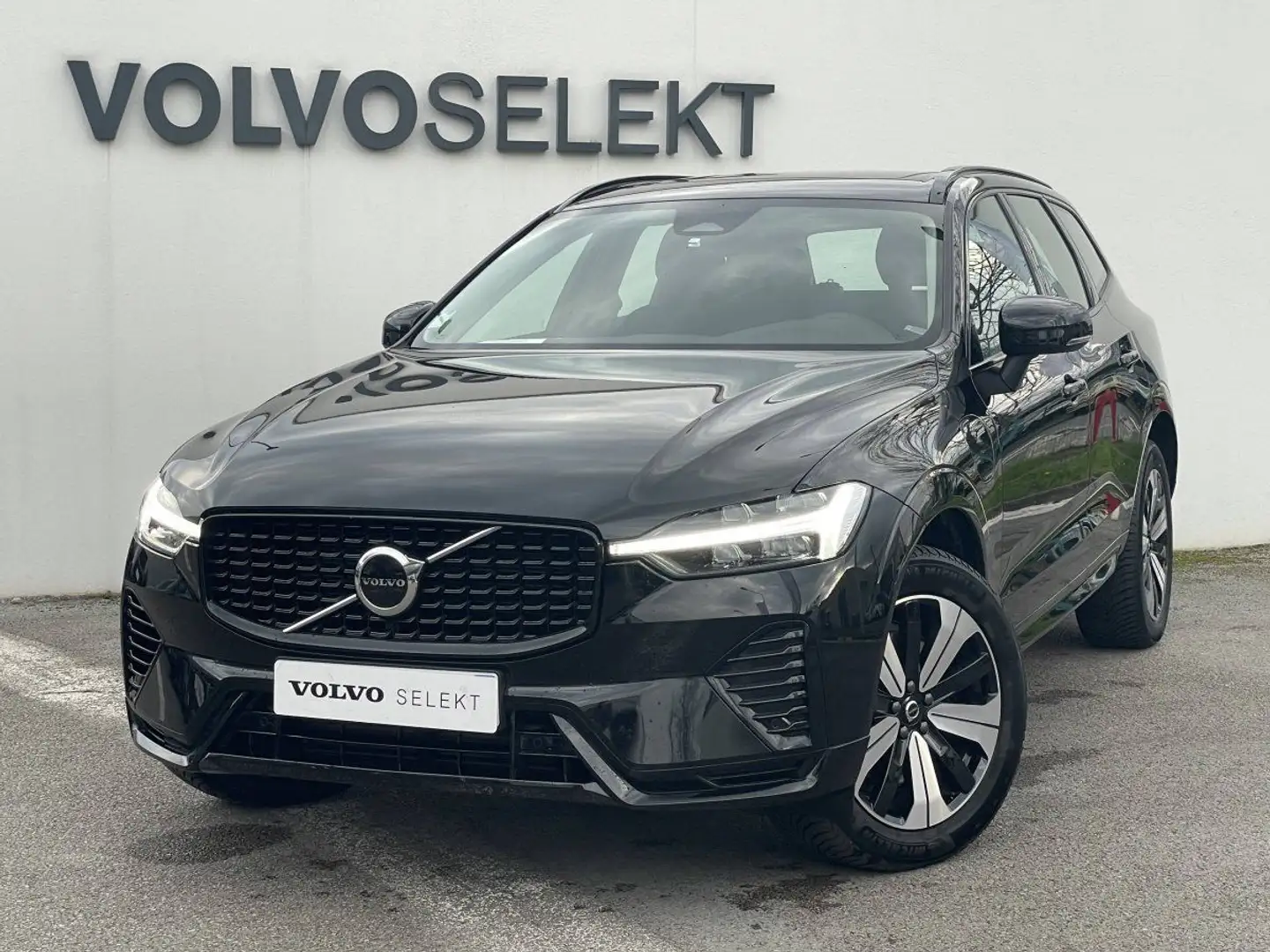 Volvo XC60 T6 AWD Hybride rechargeable 253 ch+145 ch Geartron Noir - 1