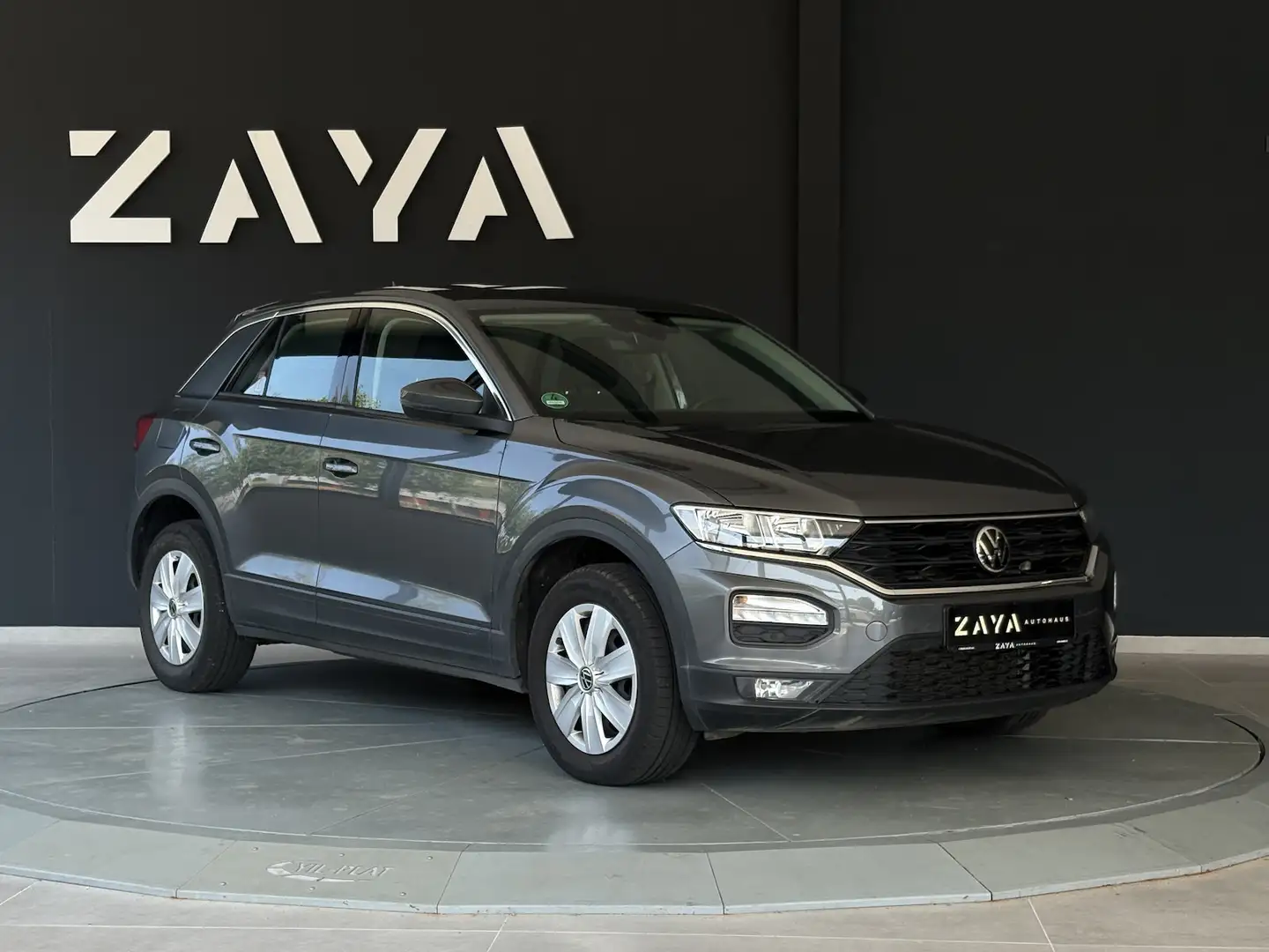 Volkswagen T-Roc 2.0 TDI*SITZ-HZG*PDC*KLIMA* Grijs - 1