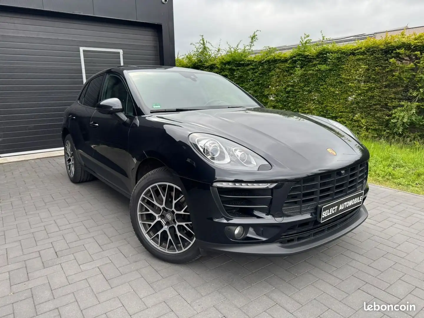 Porsche Macan 2.0 252ch PDK essence GARANTIE 12 MOIS Negro - 2