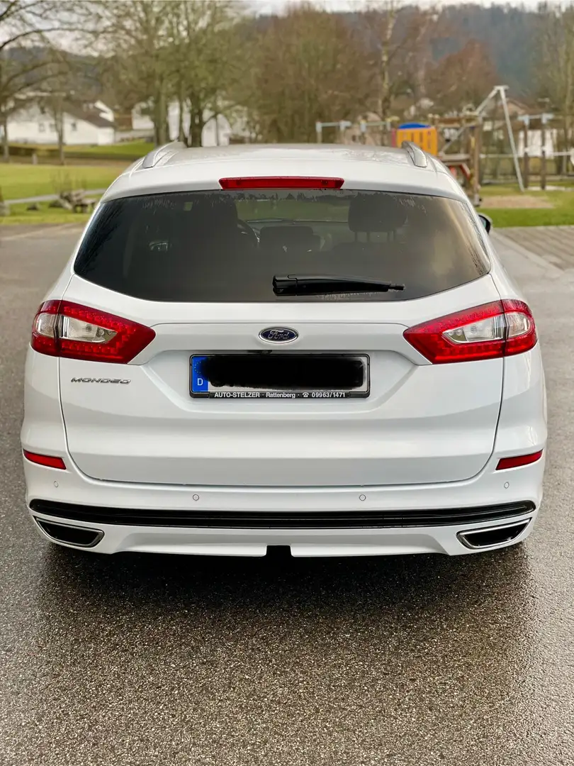 Ford Mondeo Titanium Blanc - 2