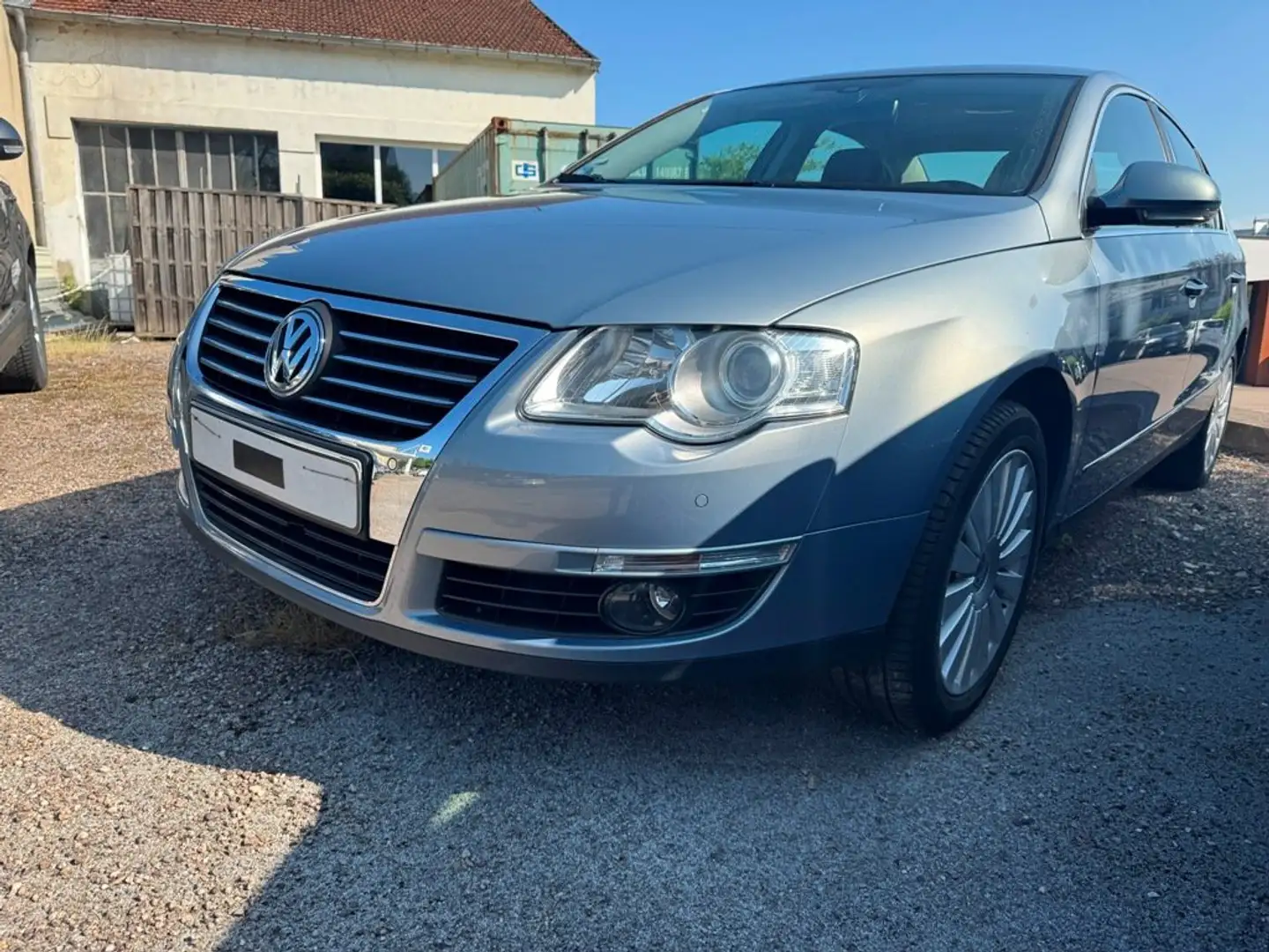 Volkswagen Passat Passat 2.0 16S TDI 140 CR FAP Carat DSG Gris - 1