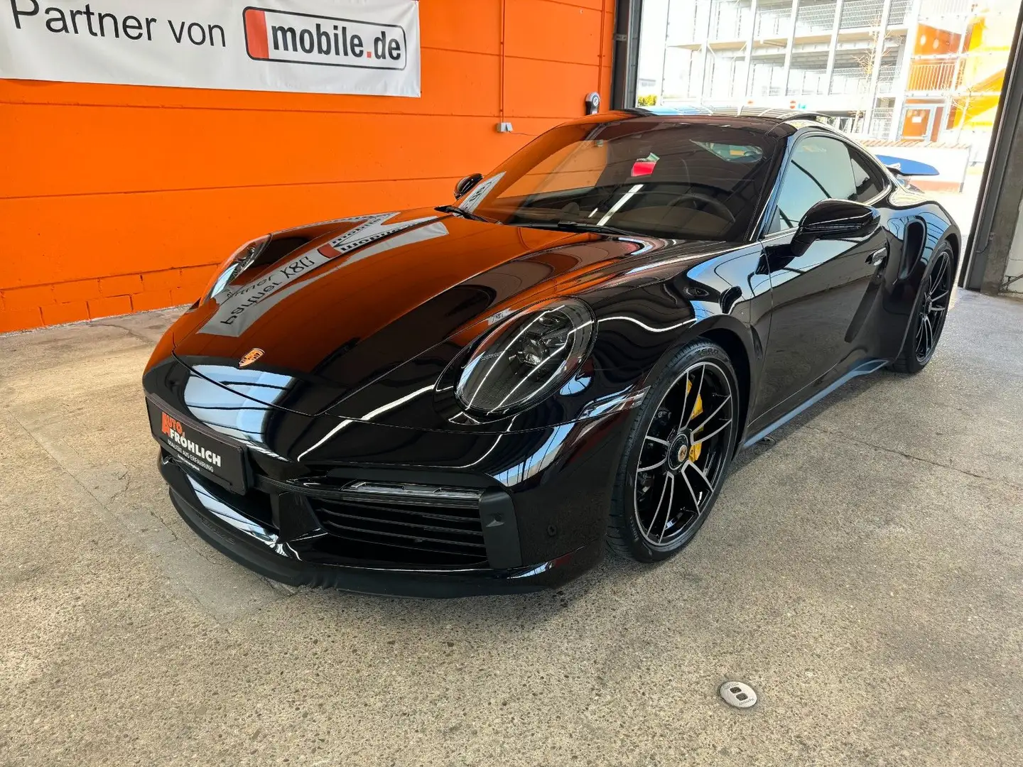 Porsche 992 911 Turbo S Clubleder PDLS+ Lift Keramik Schwarz - 1