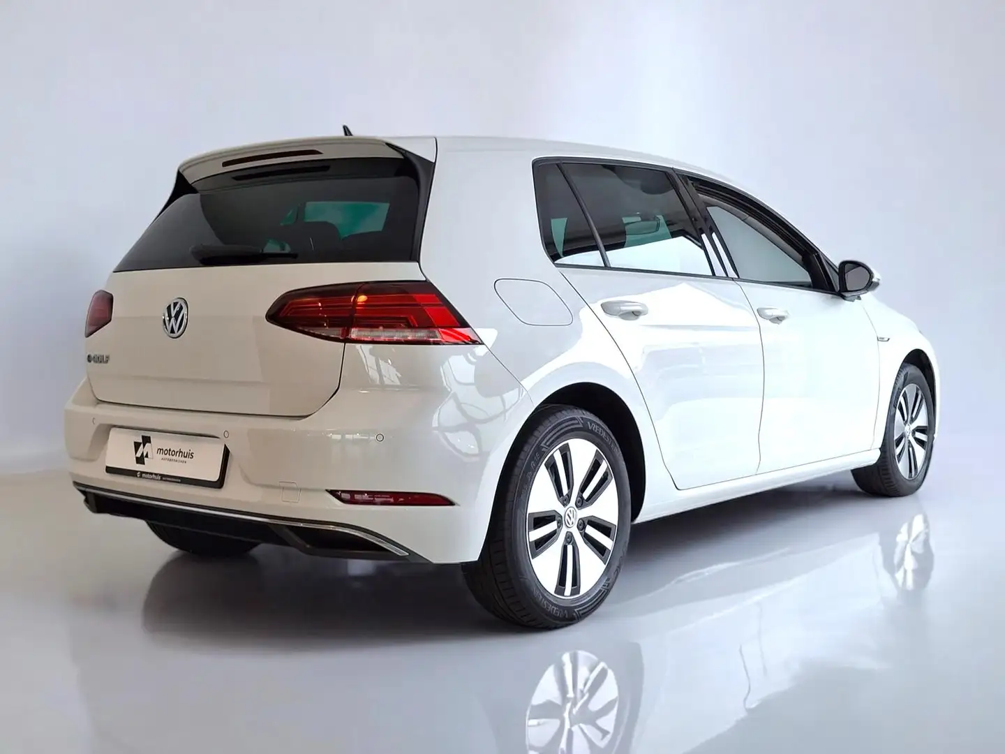 Volkswagen e-Golf Vii e-Golf elektromotor 136pk 5D AUTOMAAT NAVI LED Wit - 2