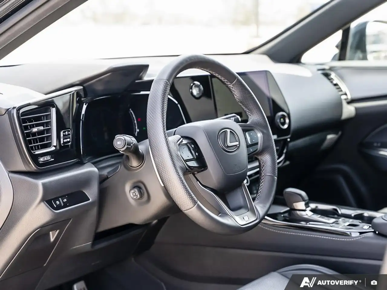 Lexus NX снимка Lexus NX