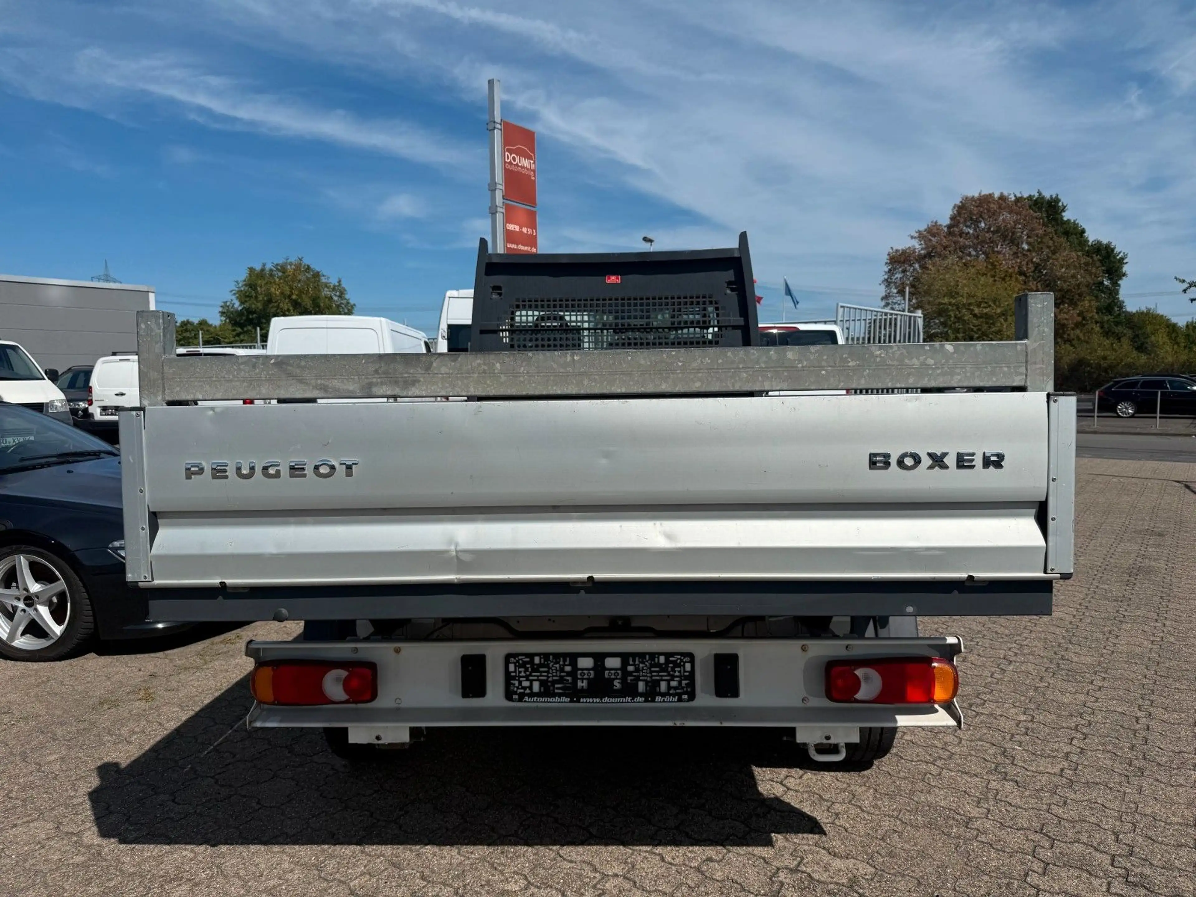 Peugeot Boxer Pritsche 335 L3 BlueHDi 130 3 Sitzer — photo 5