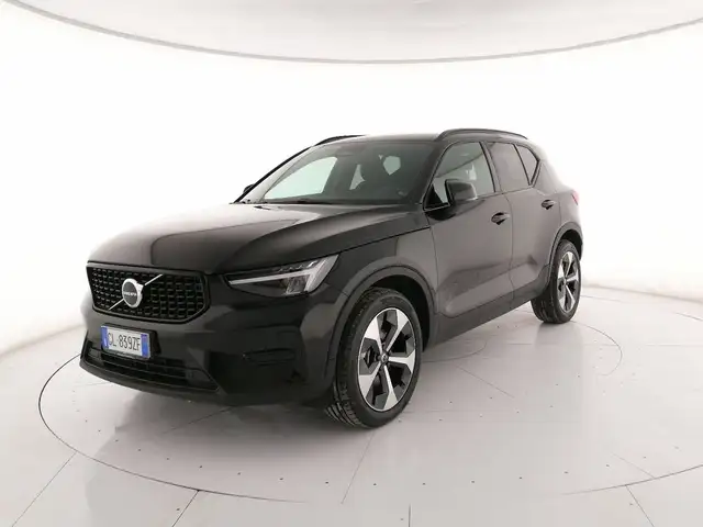 Volvo XC40 2.0 b4 Plus Dark awd auto
