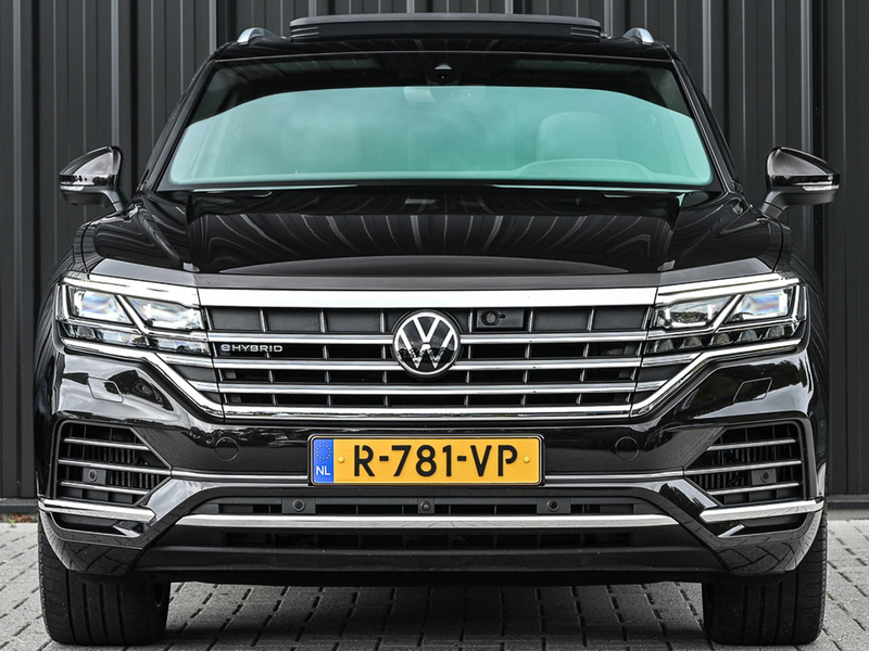 Volkswagen Touareg 3.0 TSi eHybrid 4MOTION | Panoramadak | Night Visi — photo 23