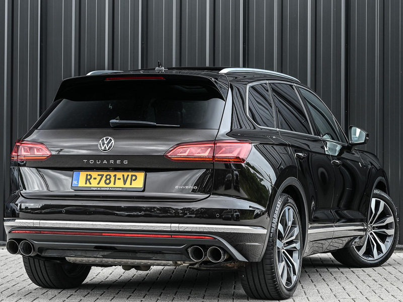 Volkswagen Touareg 3.0 TSi eHybrid 4MOTION | Panoramadak | Night Visi — photo 10