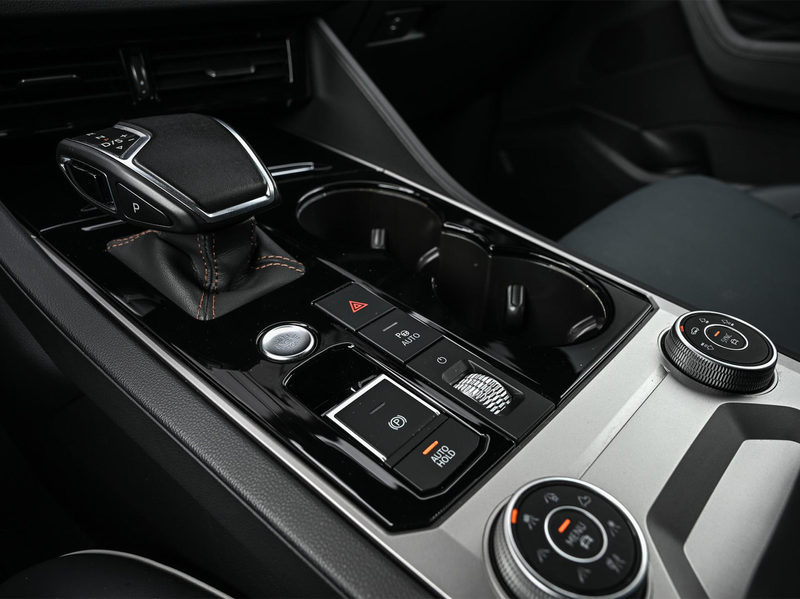 Volkswagen Touareg 3.0 TSi eHybrid 4MOTION | Panoramadak | Night Visi — photo 38