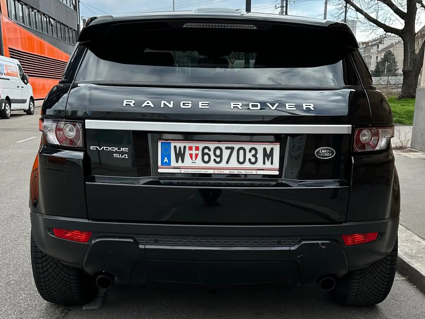 Land Rover Range Rover Evoque Range Rover Evoque Dynamic 2,0 Si4 Aut. Schwarz - 2