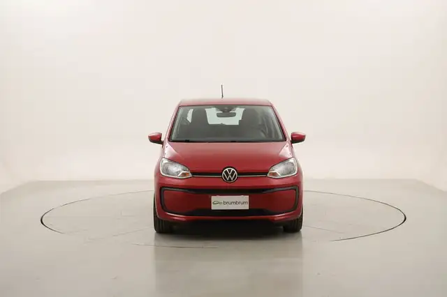 Volkswagen up! view 8