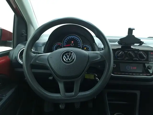 Volkswagen up! view 11