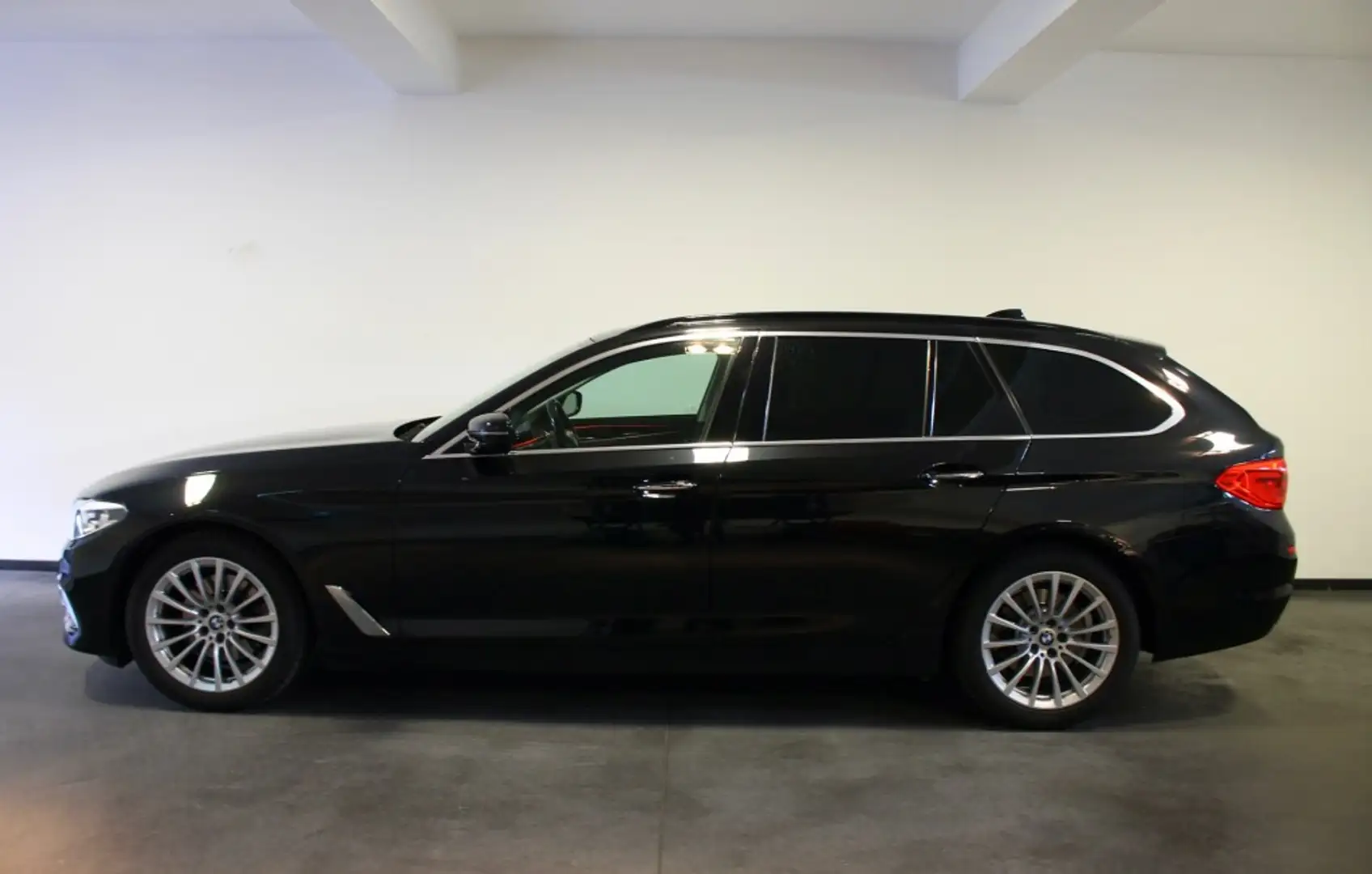 BMW 520 - Zwart - 2