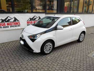 Aygo II 2018 5p 5p 1.0 x-cool 72cv