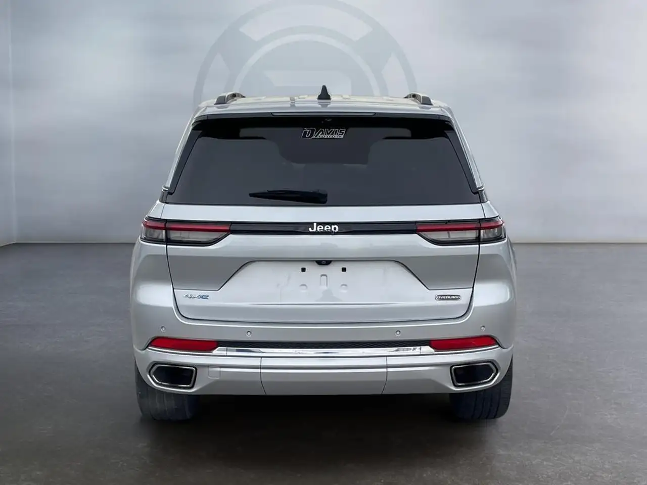 Jeep Grand Cherokee снимка Jeep Grand Cherokee