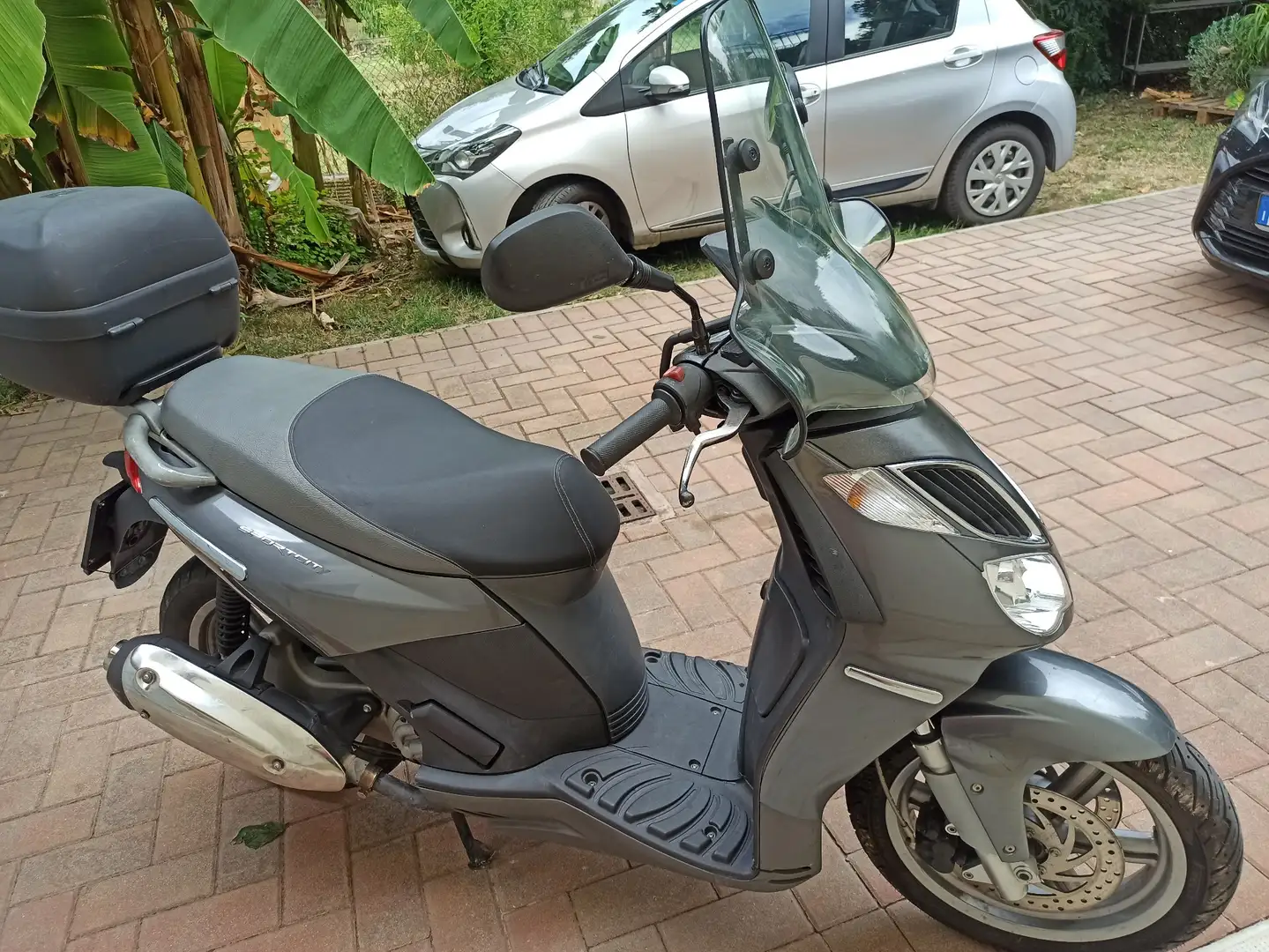 Aprilia Sportcity 250 Grigio - 2