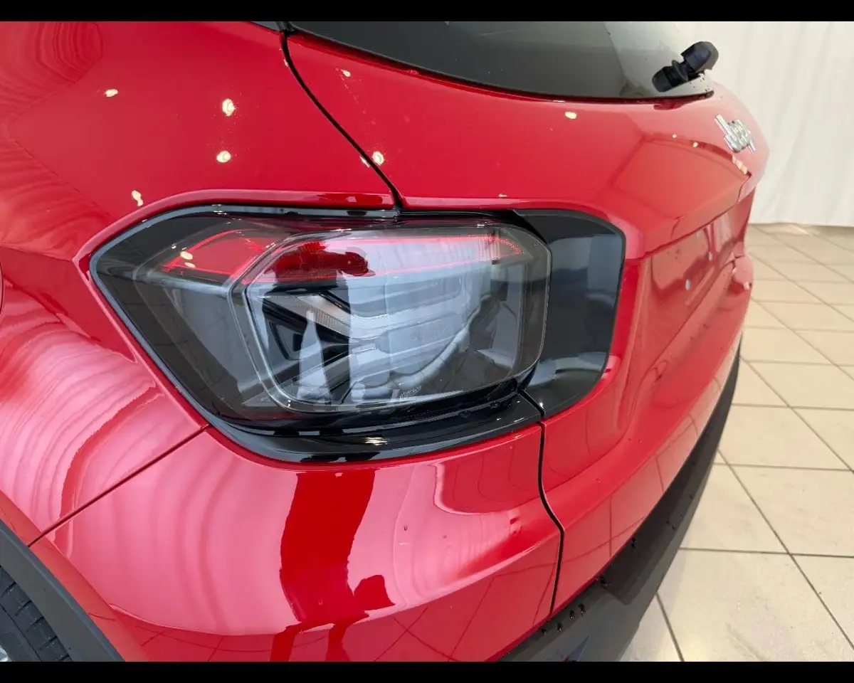 Jeep Avenger 1.2 Turbo e-Hybrid MHEV Longitude 19