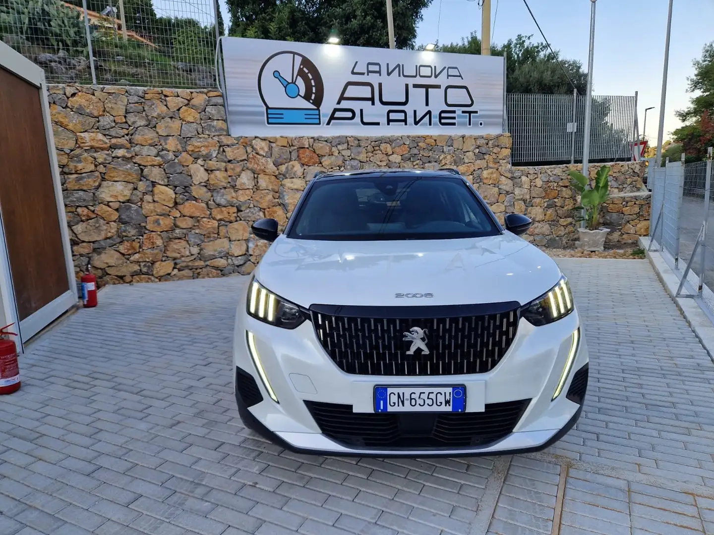 Peugeot 2008 2008 II 2020 1.5 bluehdi GT s Bianco - 1