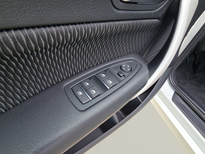 BMW 116 d Advantage*Navi*PDC*SHZ*Tempomat — photo 12