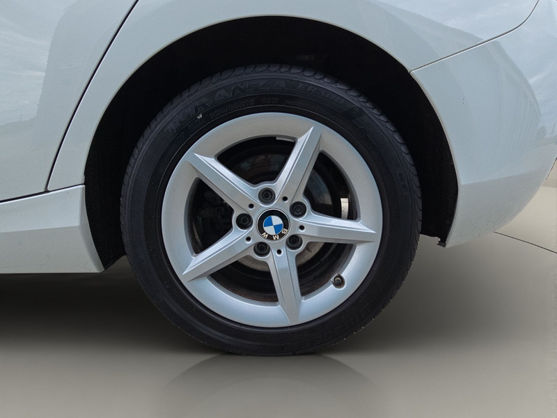 BMW 116 d Advantage*Navi*PDC*SHZ*Tempomat — photo 7