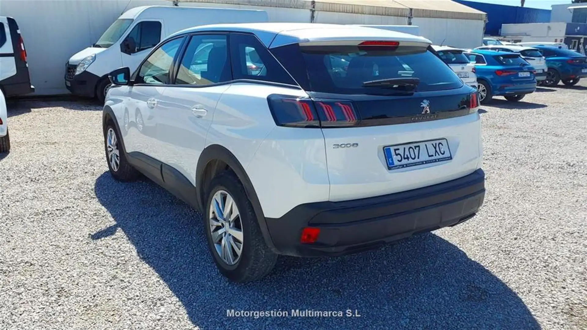 Peugeot 3008 1.5 BlueHDi 96kW (130CV) S&S Active Pack - 2