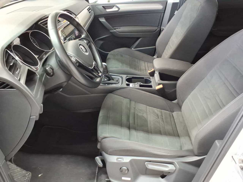 Volkswagen Touran Touran 2.0 TDI SCR DSG Comf. AssiP — photo 7