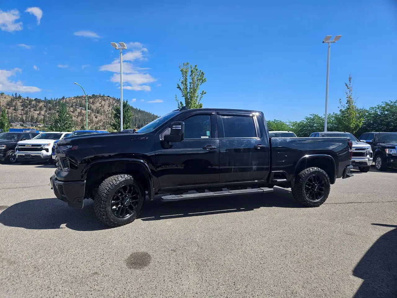 Chevrolet Silverado 3500 photo Chevrolet Silverado 3500