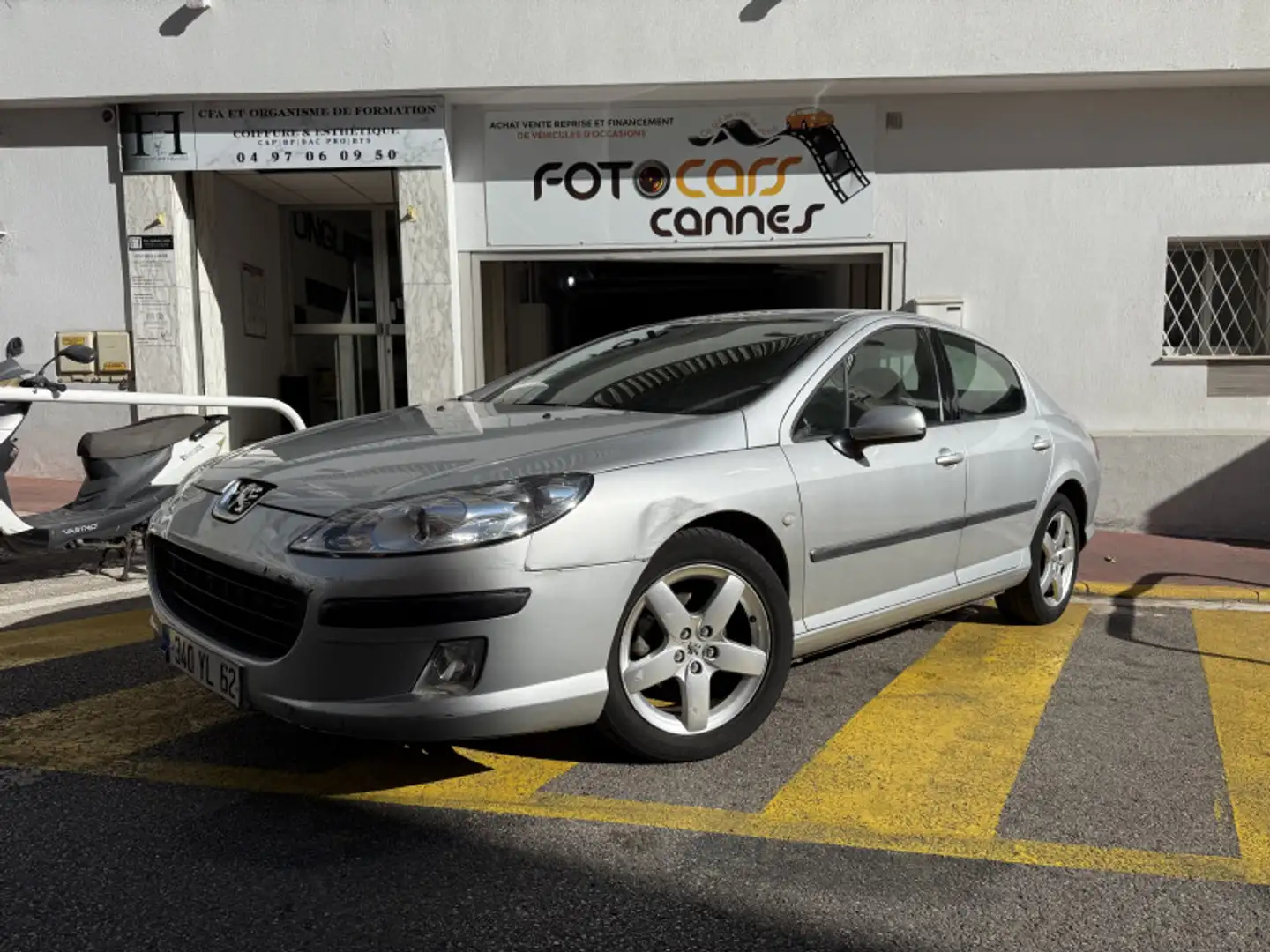 Peugeot 407 2.0 HDI136 CONFORT BAA Gris - 1